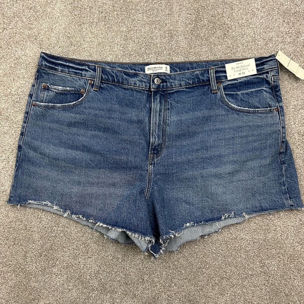 Abercrombie & Fitch High Rise 90s Relaxed Cutoff Short Women's Size 36x22 NEW‎